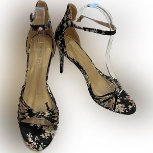 Who What Wear Black Truth Floral Heels